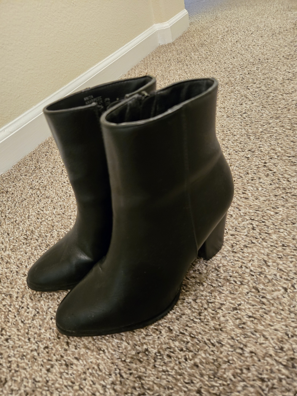 Classic Black Women's Ankle Boots - Sleek Heeled Booties